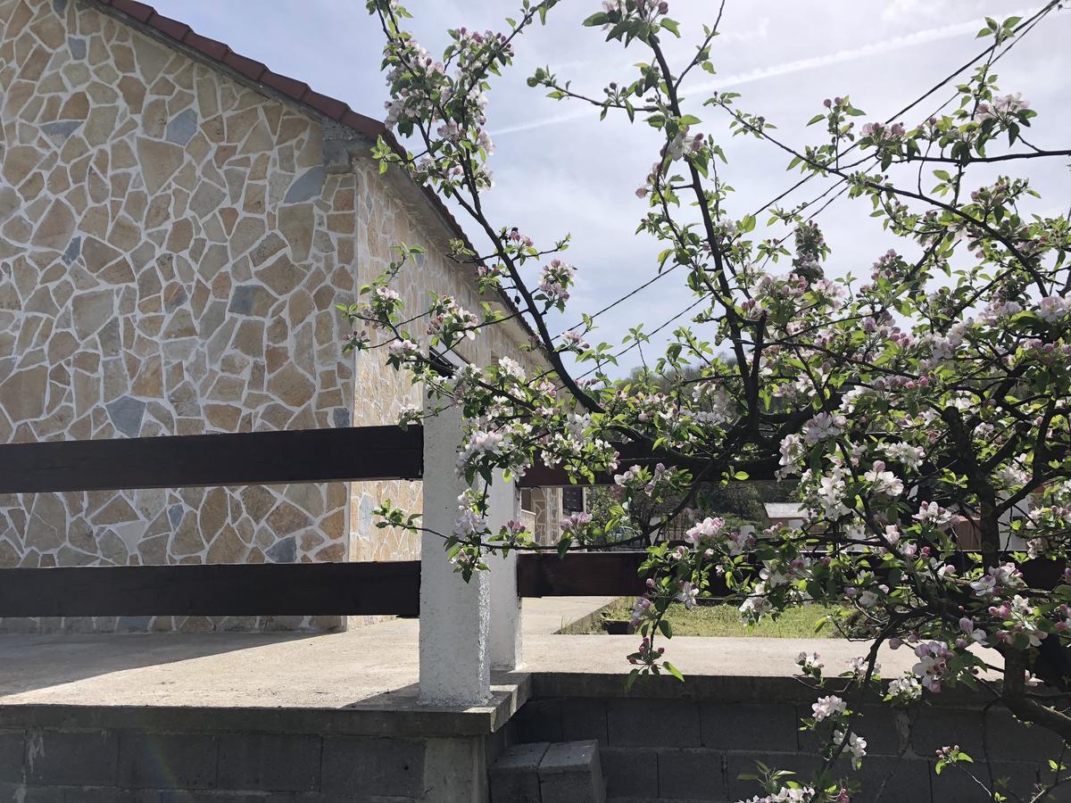 Holiday Home Ivana Virpazar Esterno foto
